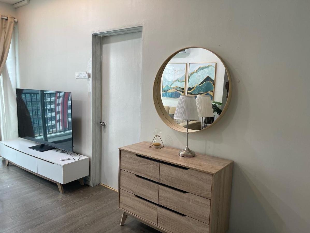 Rantissi Homestay The Zizz Damansara North Petaling Jaya Zewnętrze zdjęcie